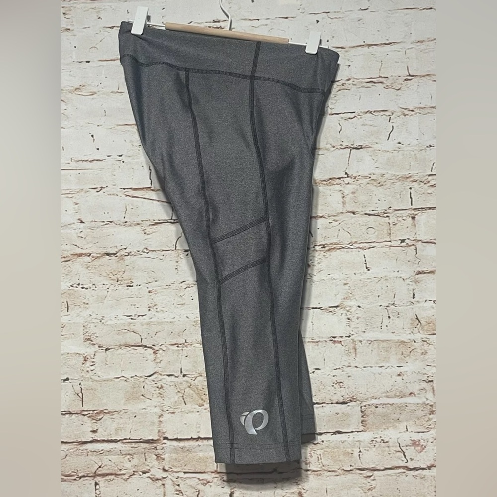 Pearl Izumi Shorts Womens medium Gray Cycling Padded Elastic Select Capri